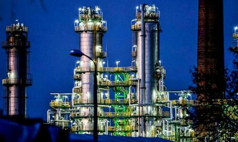Germany Seizes Control Of Russian-Owned Oil Refineries