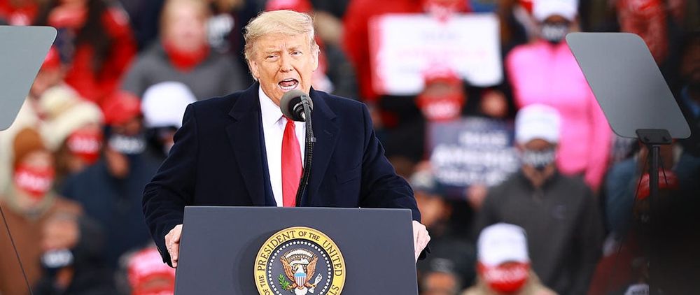 Trump: "Solo USA salvano la Groenlandia"