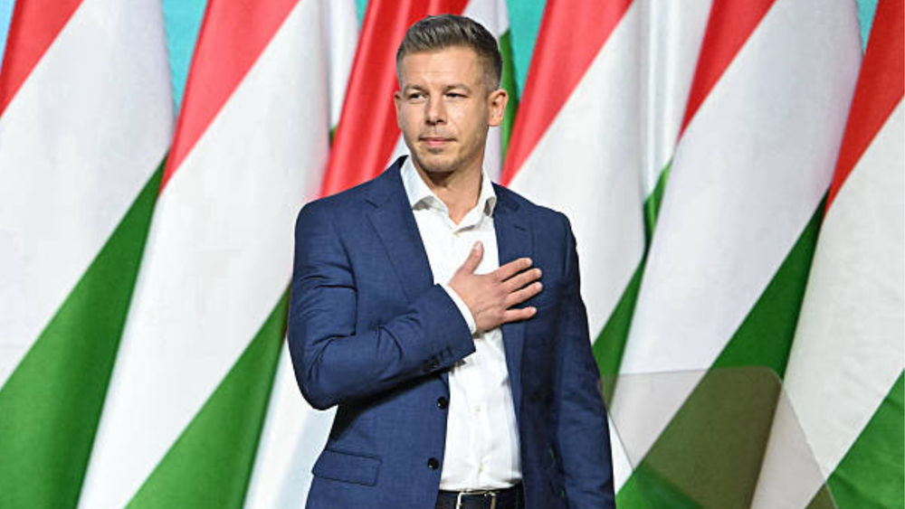 Ungheria, finisce l'era Orbán: Magyar vince con il 54% e tende la mano all'Europa