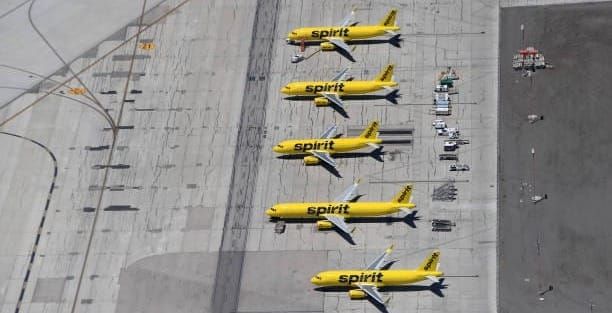 Carburante, Spirit Airlines verso il collasso: la prima low-cost americana a rischio fallimento