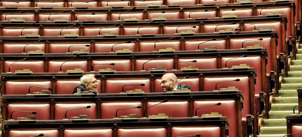 Rai: Roberto Giachetti si incatena alla Camera e passa allo sciopero della sete