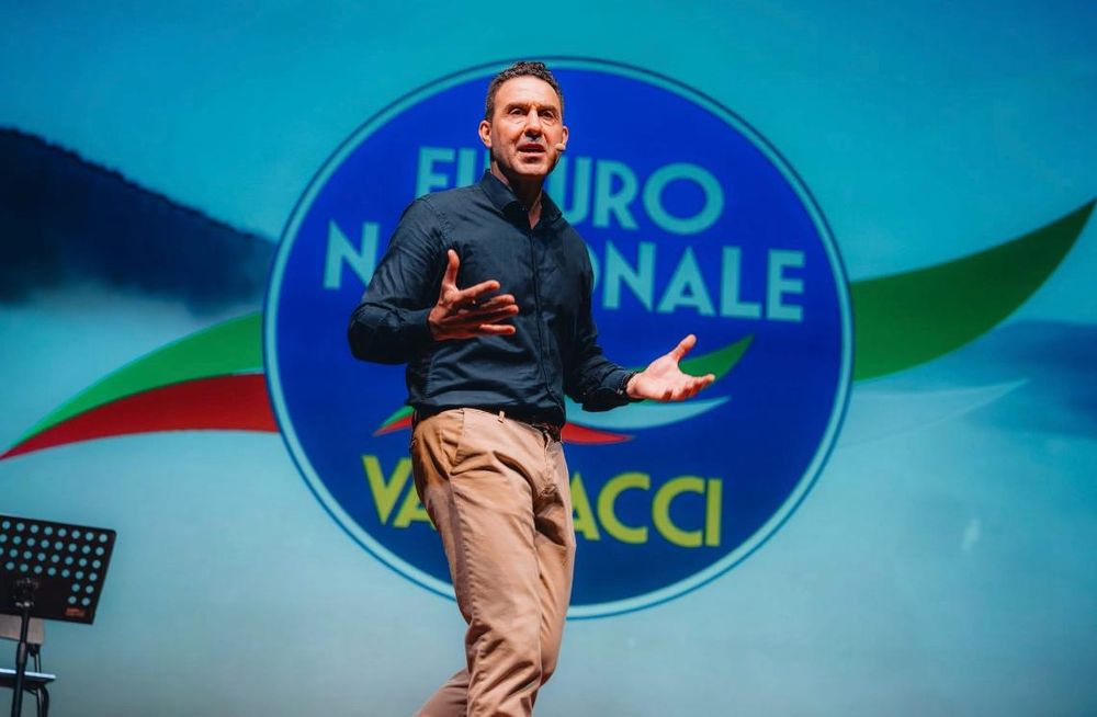 Vannacci annuncia quattro parlamentari: Furgiuele, Bof, Pierroe Bergamini entrano in “Futuro Nazionale”