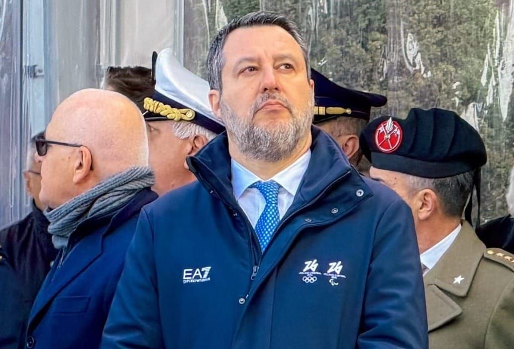 Rogoreto, Salvini difende la polizia: “Chi sbaglia paga il doppio”