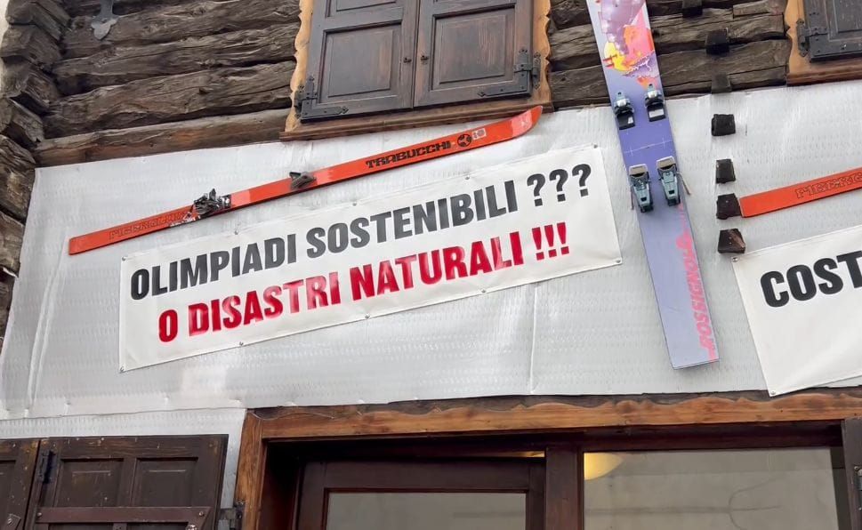 Milano-Cortina 2026, Livigno divisa: “Oltre mille lavorano in Svizzera. Che eredità lasceranno i Giochi?”