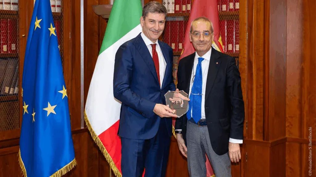 Polizia e Agenzia Spaziale Italiana rinnovano l'accordo contro i crimini informatici