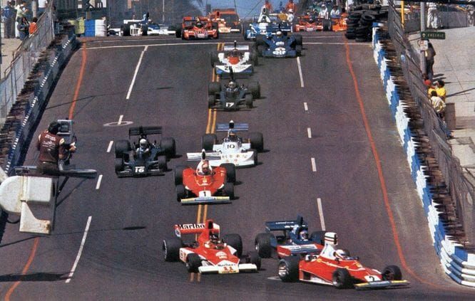 Box Box, race in the USA