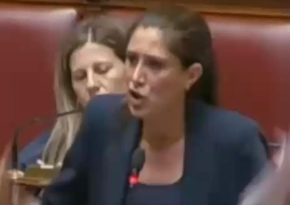 Benzina oltre i 2 euro, Appendino attacca: "Il Governo non ha soluzioni”