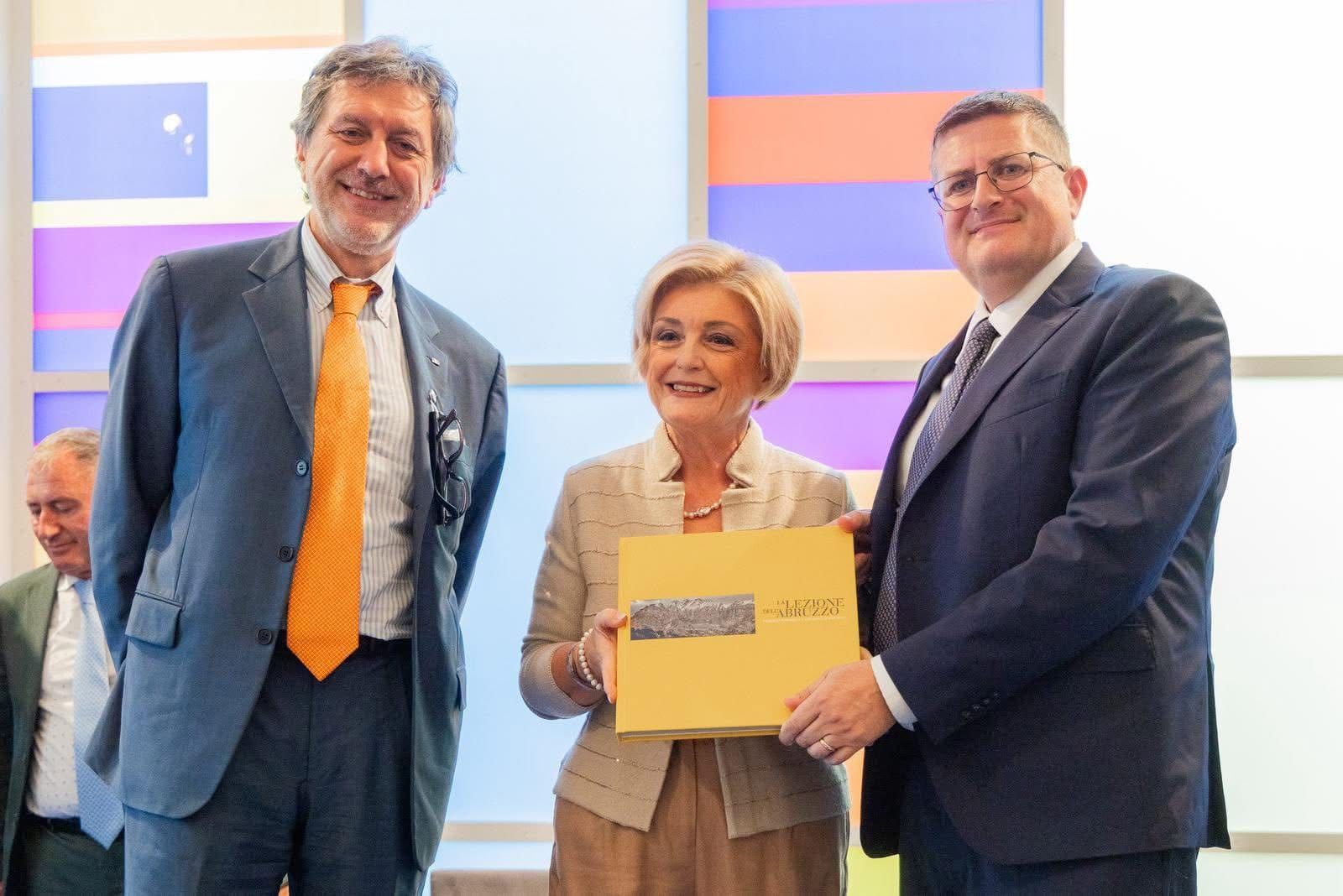 Assegno di inclusione, estensione agli stranieri con permesso per “casi speciali”