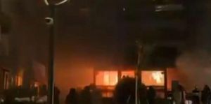 Rogo di Capodanno a Crans Montana, indagati i gestori del locale