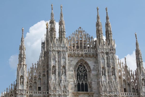 Piazza Affari chiude in rialzo (+0,76%), Ftse Mib a 45.764 punti