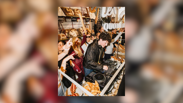 Soft clubbing, la nuova frontiera: techno e brunch per la Gen Z