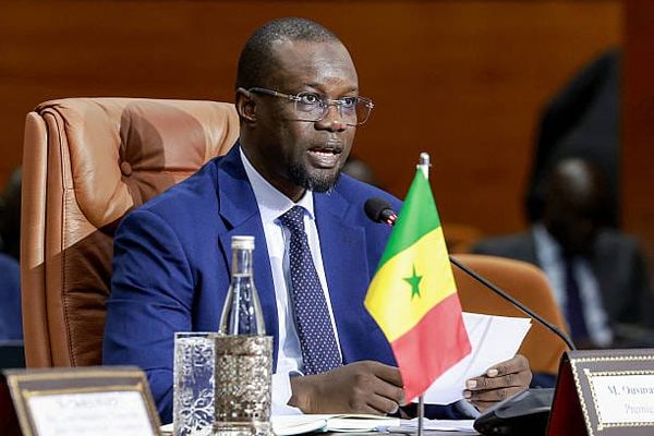 Senegal, l’Assemblea Nazionale modifica il codice elettorale: Ousmane Sonko può candidarsi alle presidenziali