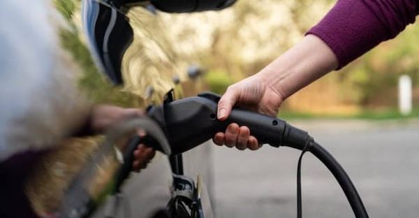 Egitto, piano graduale per la transizione ai veicoli elettrici nella pubblica amministrazione