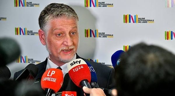 Ministero della Cultura, Giuli licenzia il suo staff: revocati gli incarichi ai collaboratori più stretti