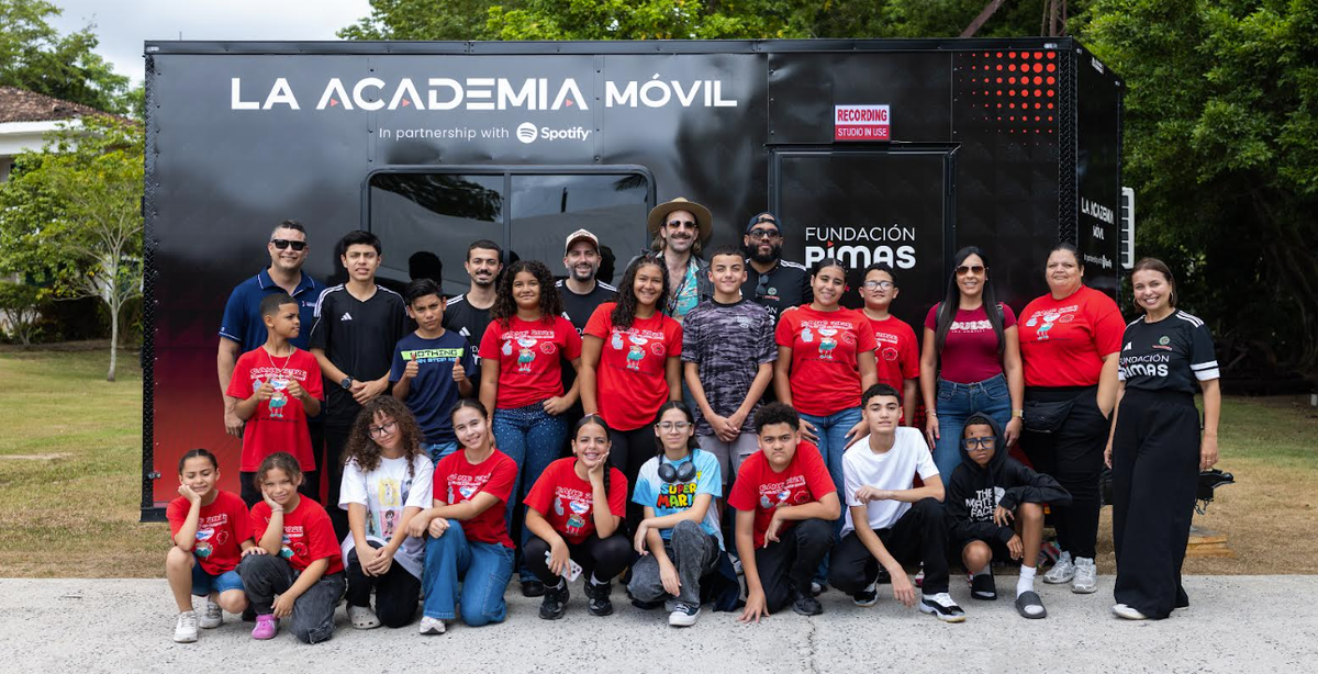 Fundación Rimas lanza la Academia Móvil, un estudio sobre ruedas