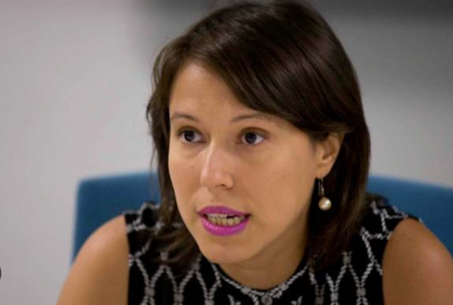 La salida de Domenech e Itza García: una salida inevitable pero insuficiente