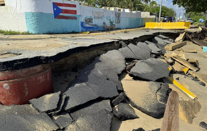 Comunidad de Parcelas Suárez exige medidas para frenar la erosión costera en Loíza