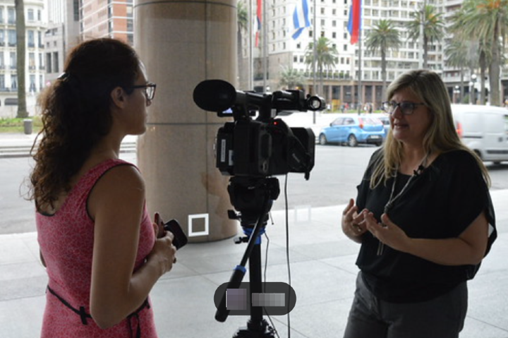 Siguen subrepresentadas las mujeres en la prensa del país