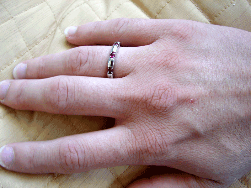 ringonhand.gif