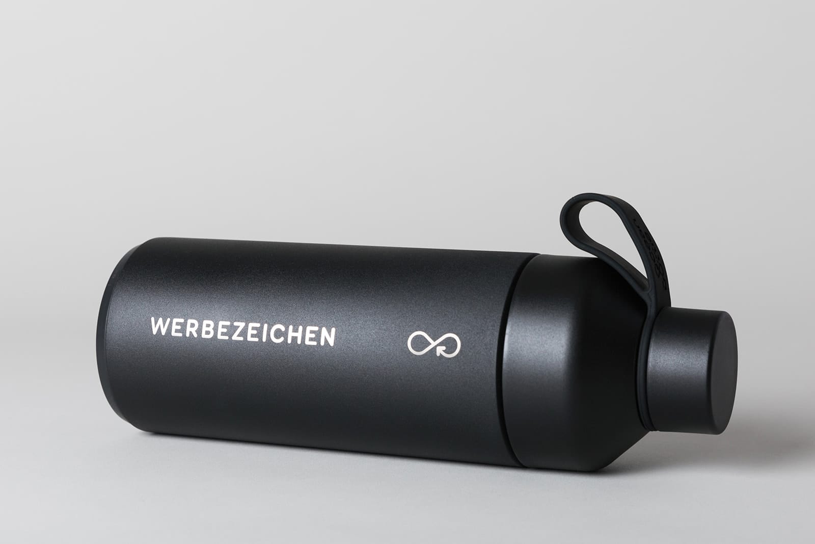 Gravierte Big Ocean Bottle (1 Liter) mit Werbezeichen Schriftzug