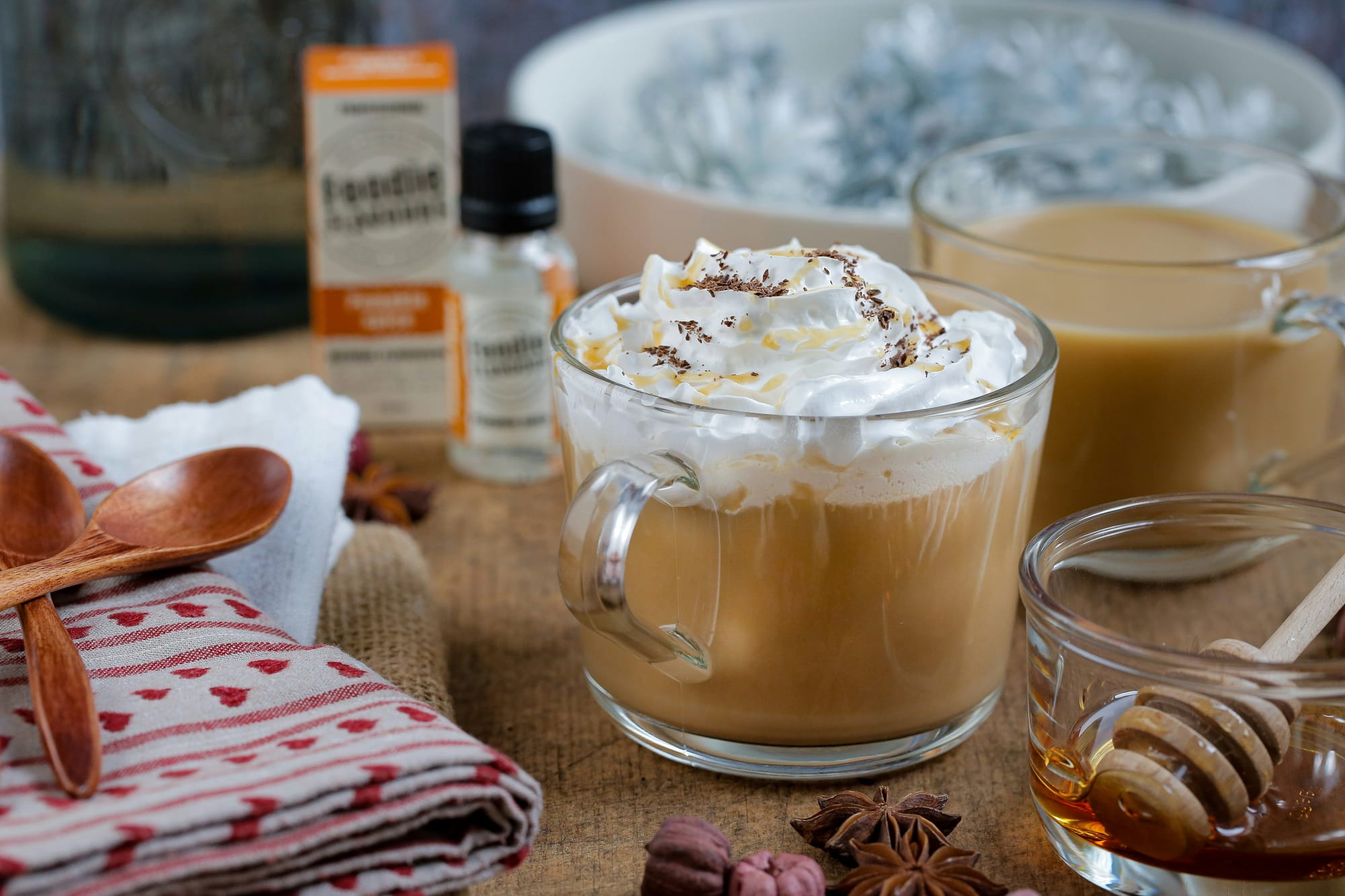 Pumpkin Spice Latte mit Schaum