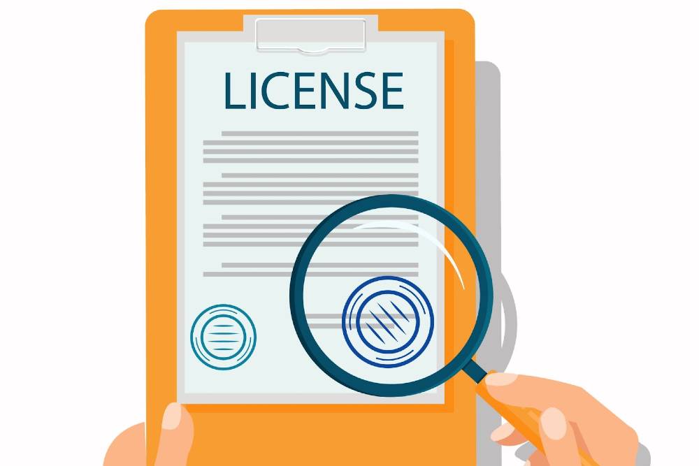 How to utilize stock photos without getting sued - check image licenses