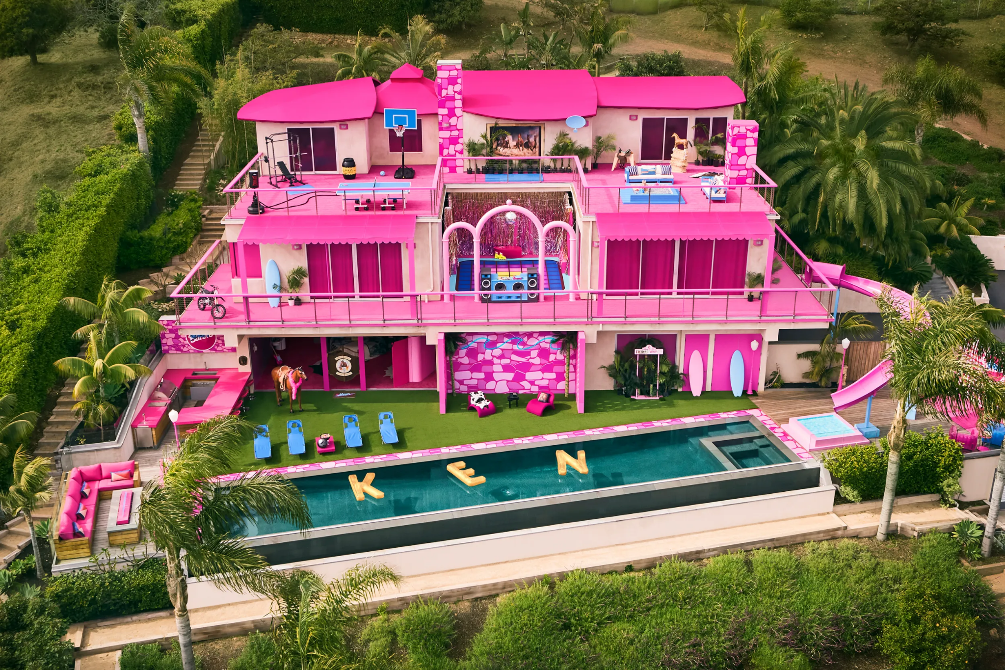 IP brand campaigns - Barbie and Airbnb Malibu DreamHouse