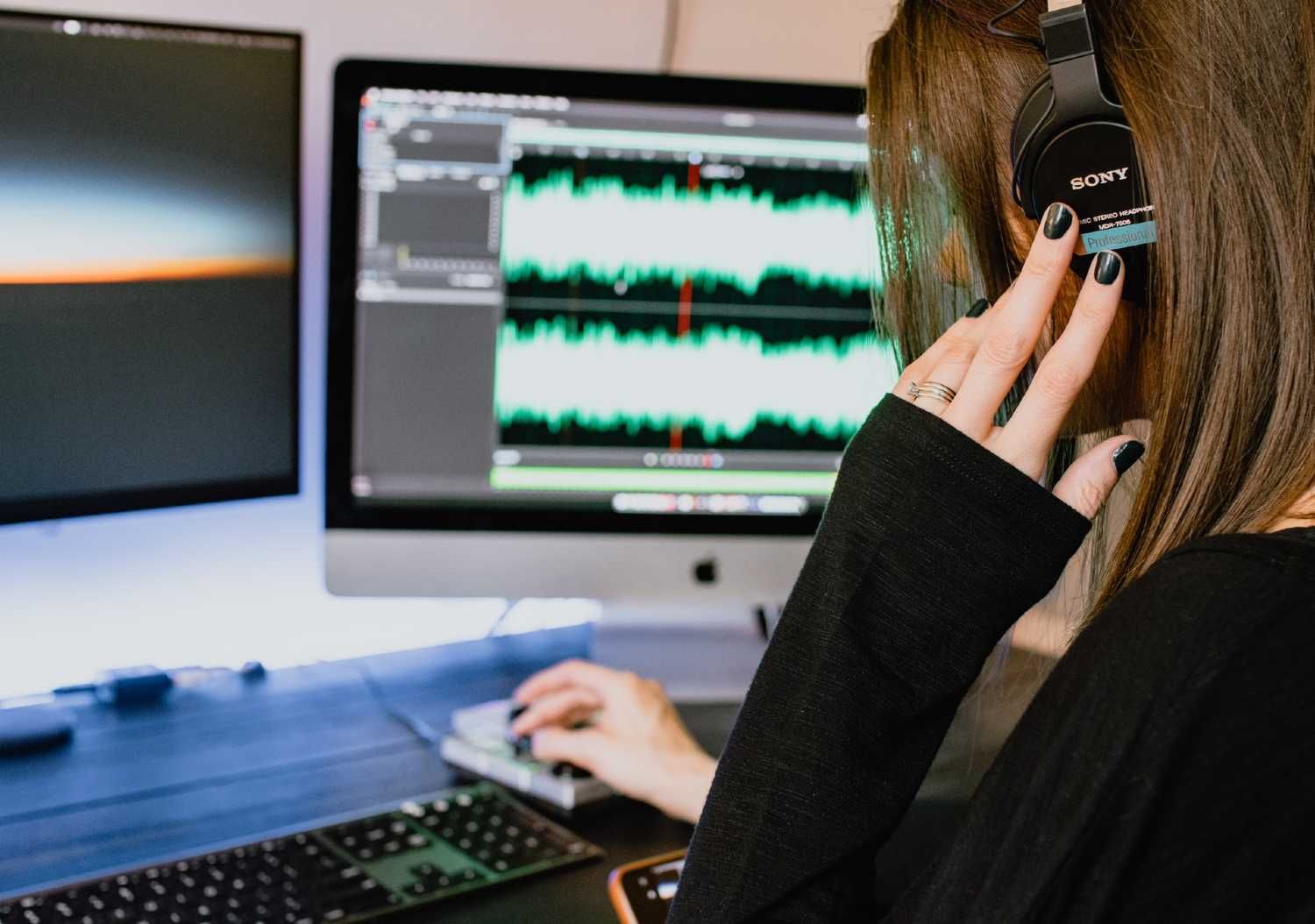 Voices partners StackAdapt to make audio marketing interesting