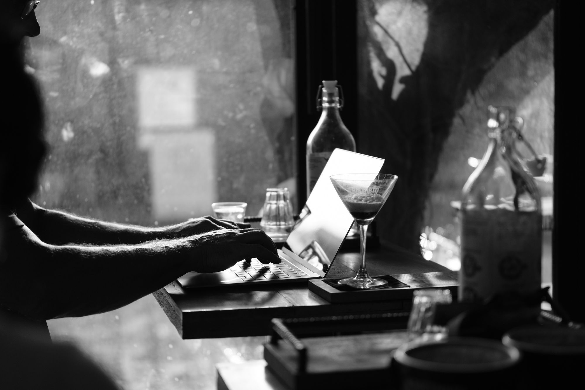 Ensuring your ghostwriter is competent (guide)