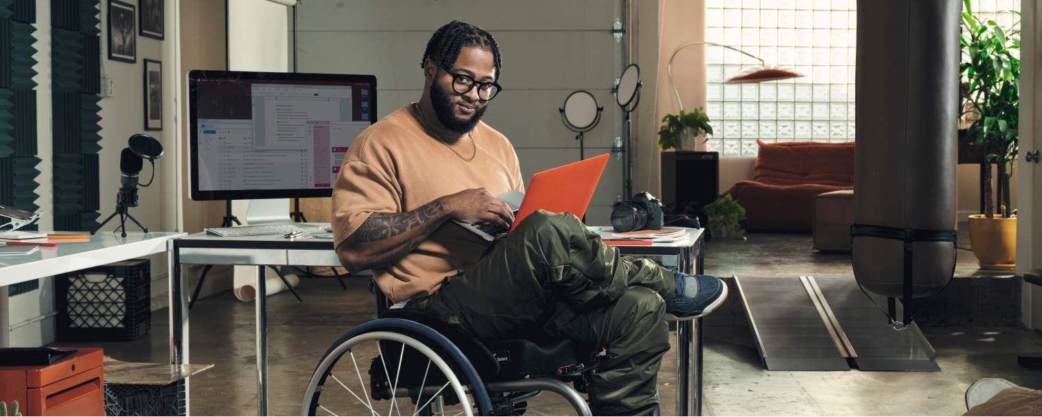 Upwork recommends freelancers use AI in partnership with Jasper