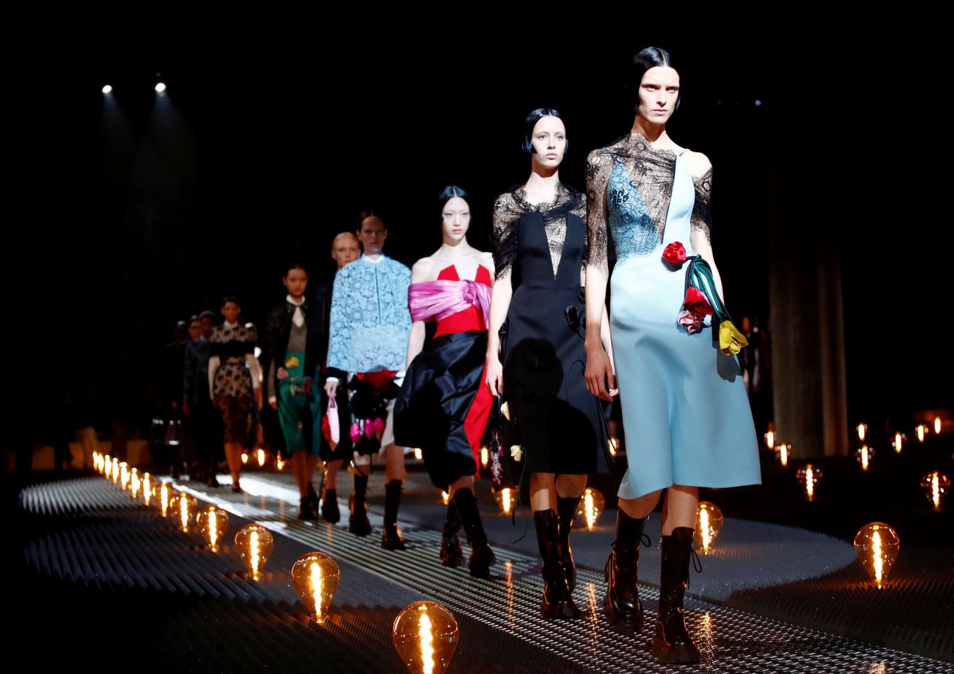 Media on ContentGrow are seeking fashion journalists in the US and Asia