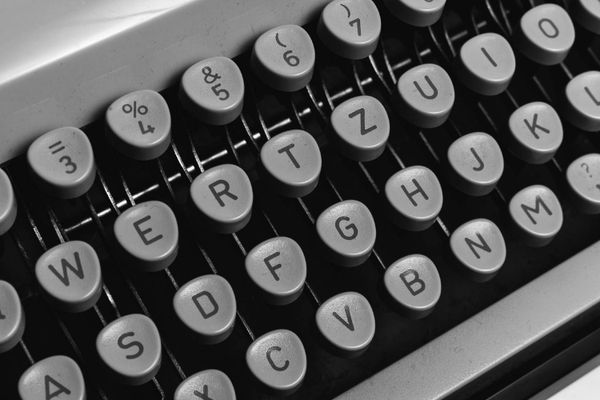 18 powerful writing tips for freelance writers in 2024