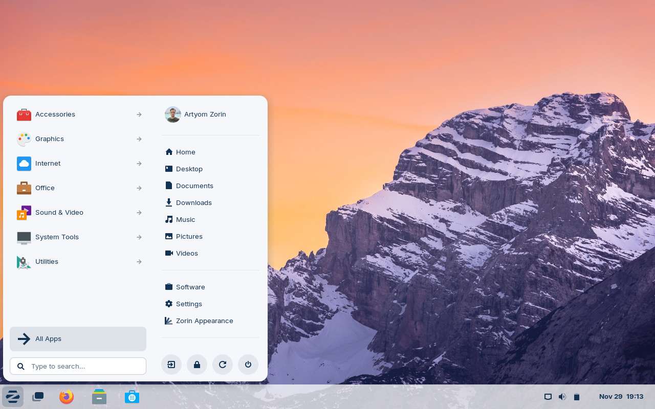 Zorin OS screenshot that shows its Windows-like taskbar and start-menu