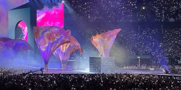 Communities & anchors