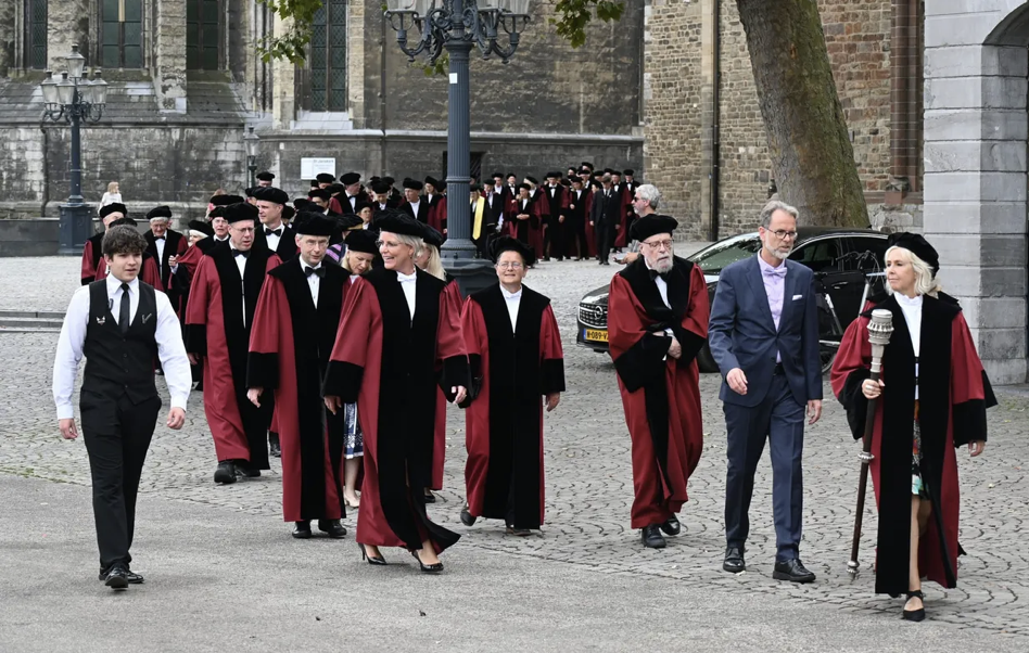 Letschert trekt 154 miljoen uit voor buitenlands talent