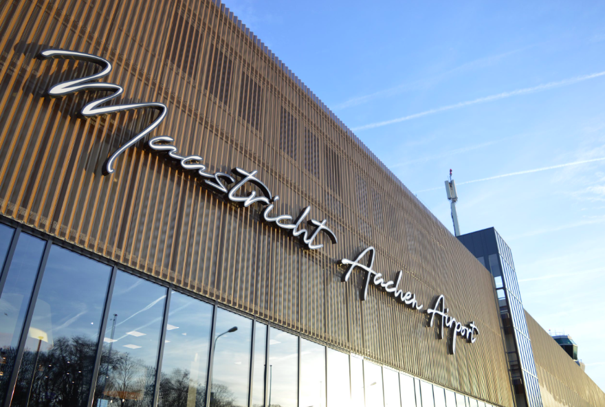 Kunst- en vliegwerk gaat Maastricht Airport niet redden