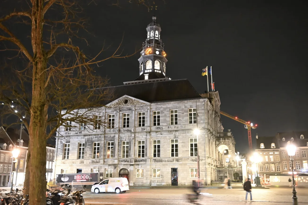 Raadsvoorstellen krijgen lobbyparagraaf