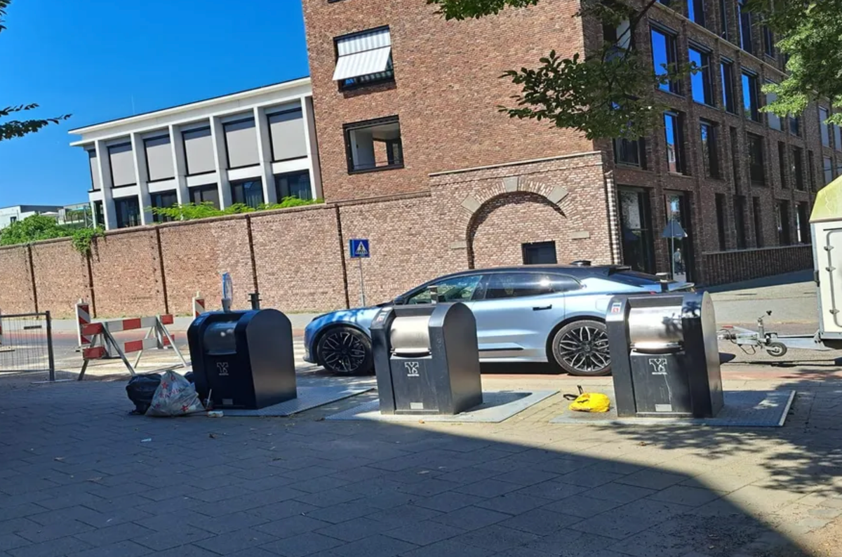 Ondergrondse containers in Nazareth, Limmel en Amby
