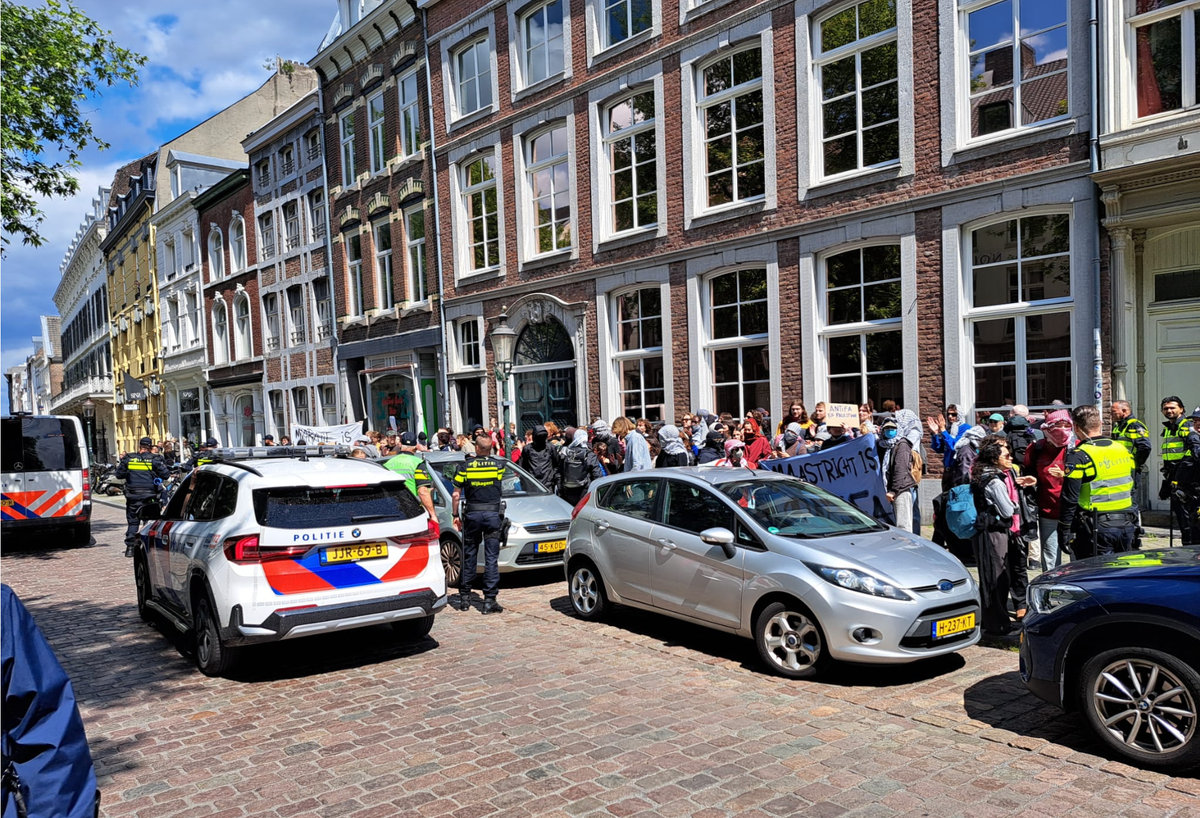 Hillenaar: ordelijk verloop belangrijker dan scheiden demo's en gezichtsbedekking