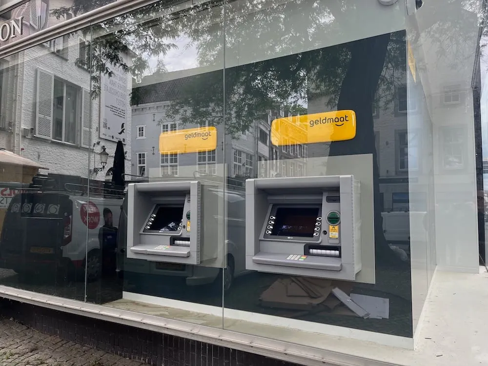Zoek de pinautomaat in Wyck
