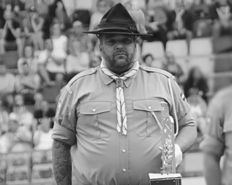 Verkennersband rouwt om Dennis op den Camp