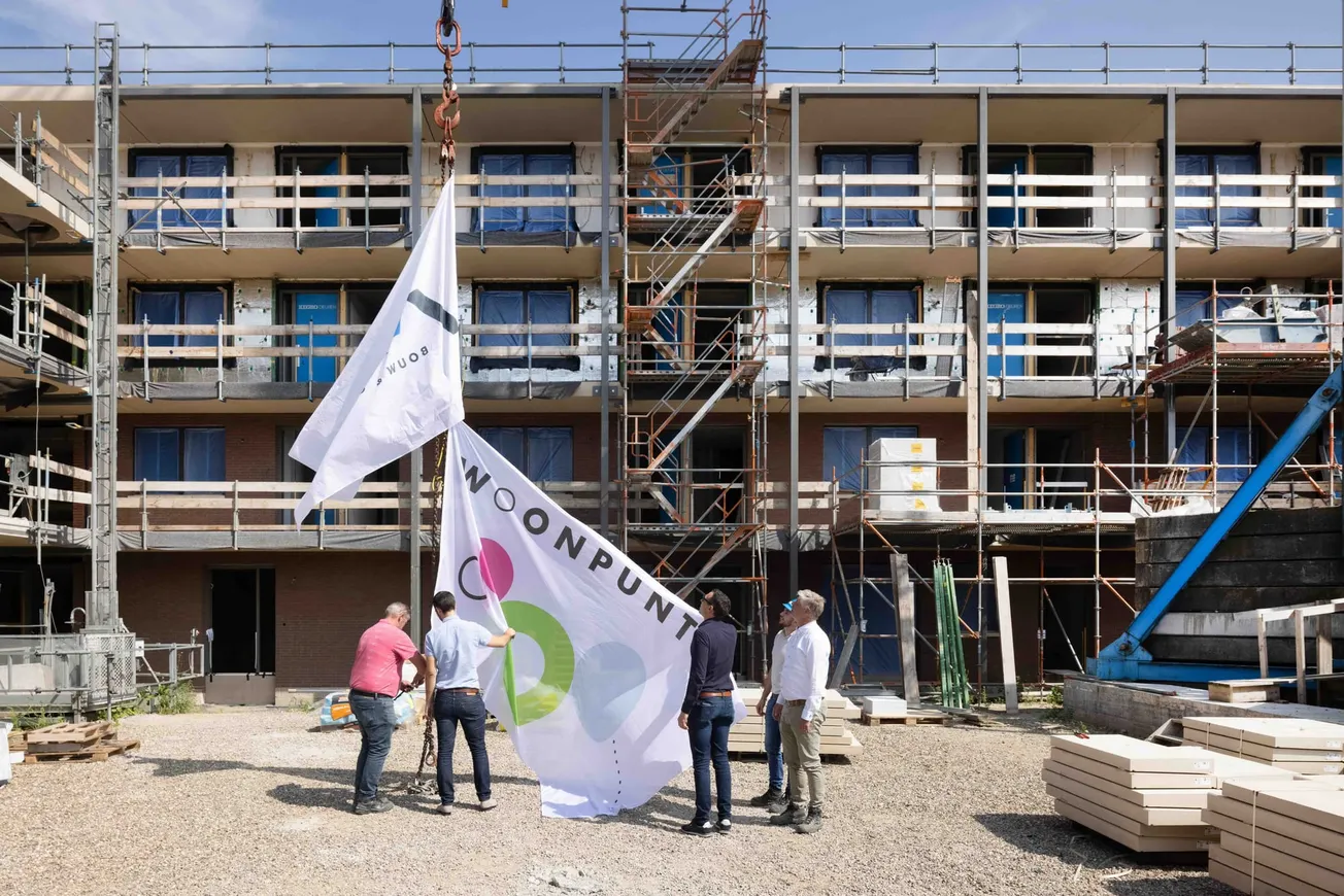Vlag in top in Malpertuis
