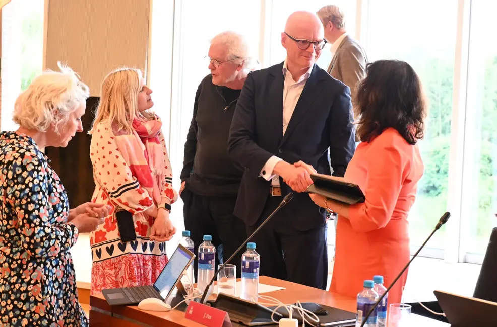 Geusseltbad: FNV en wethouder  leveren niet