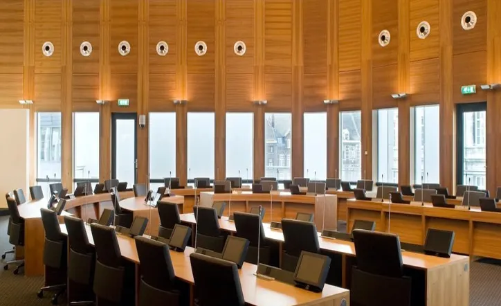 Is Maastrichtenaar wel geïnteresseerd in  raadsvergaderingen?