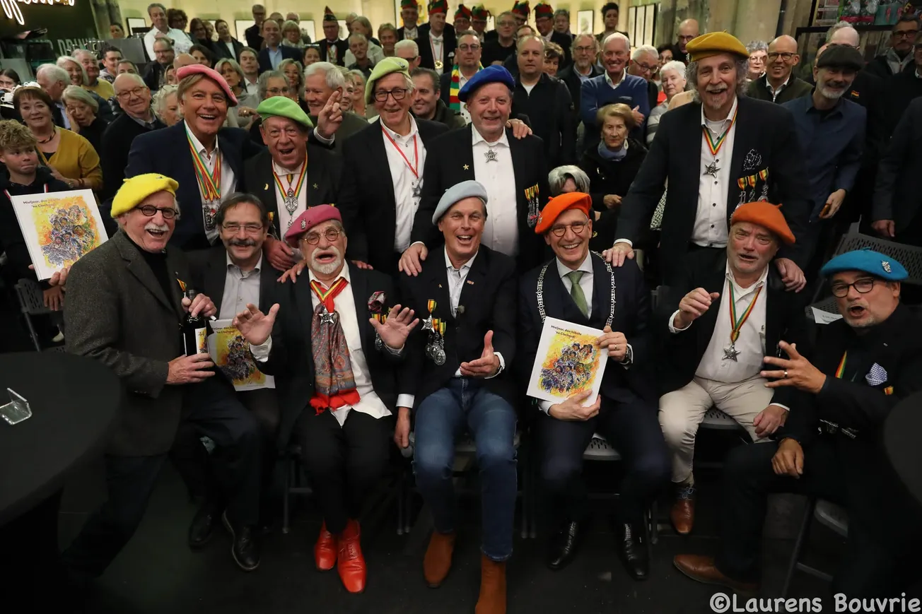 Boek Clochards, biografie van vrienden en van stad