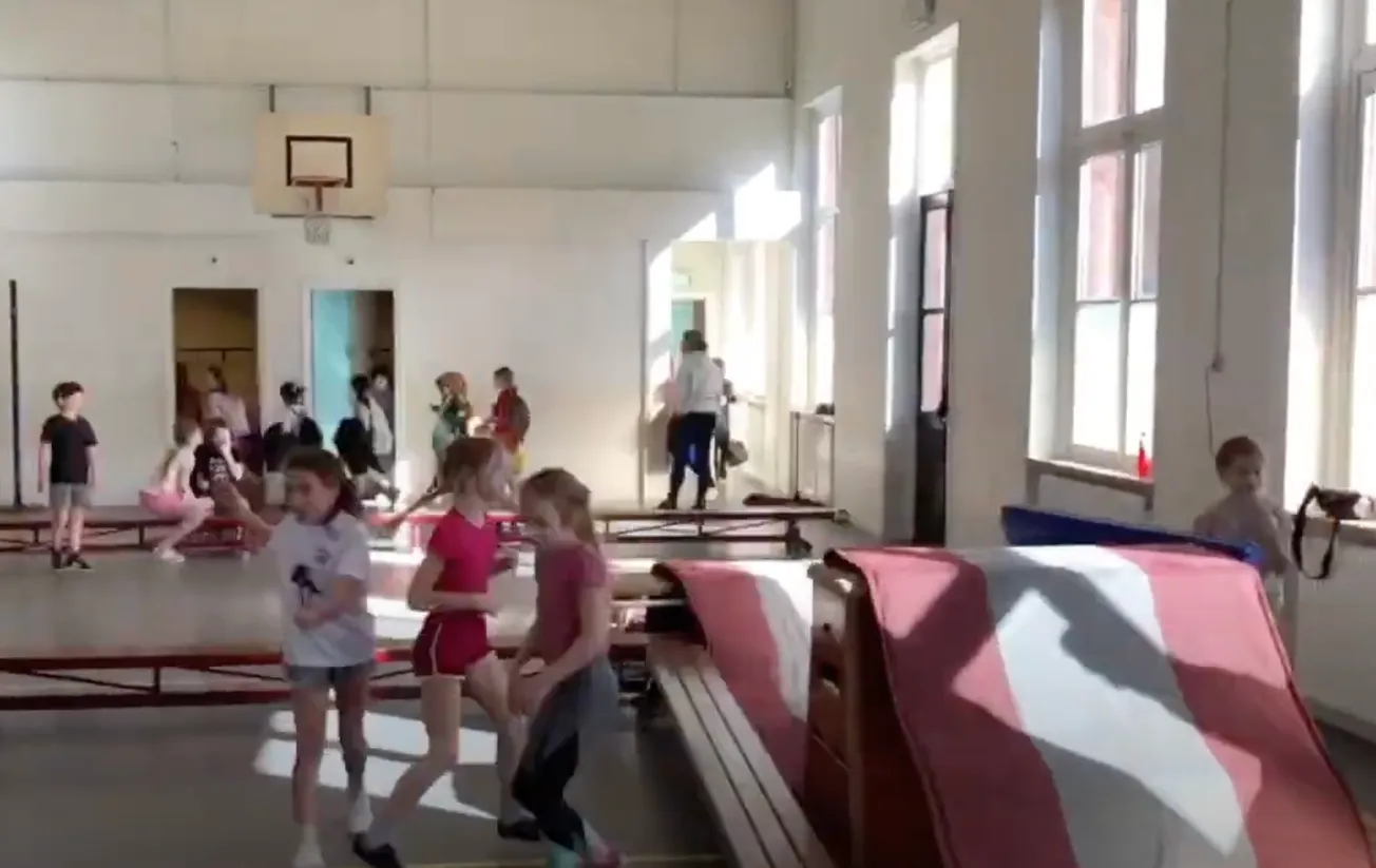 43,5 miljoen naar scholen en sporthallen