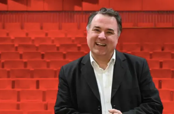 Theatermaker Peter Noten krijgt bijzondere leerstoel aan NUL