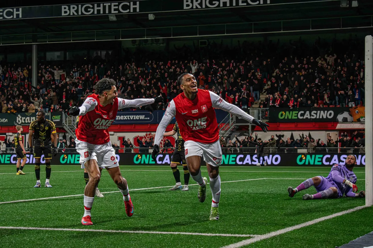 3-2