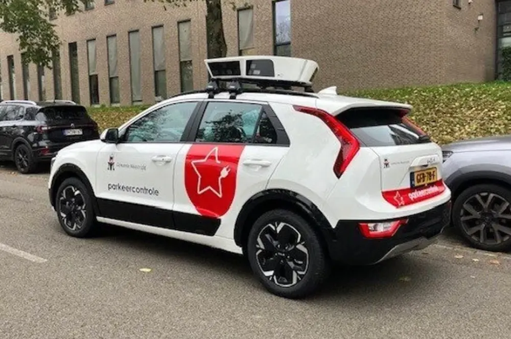 Loopt stad inkomsten mis door uitbesteden innen parkeergeld?