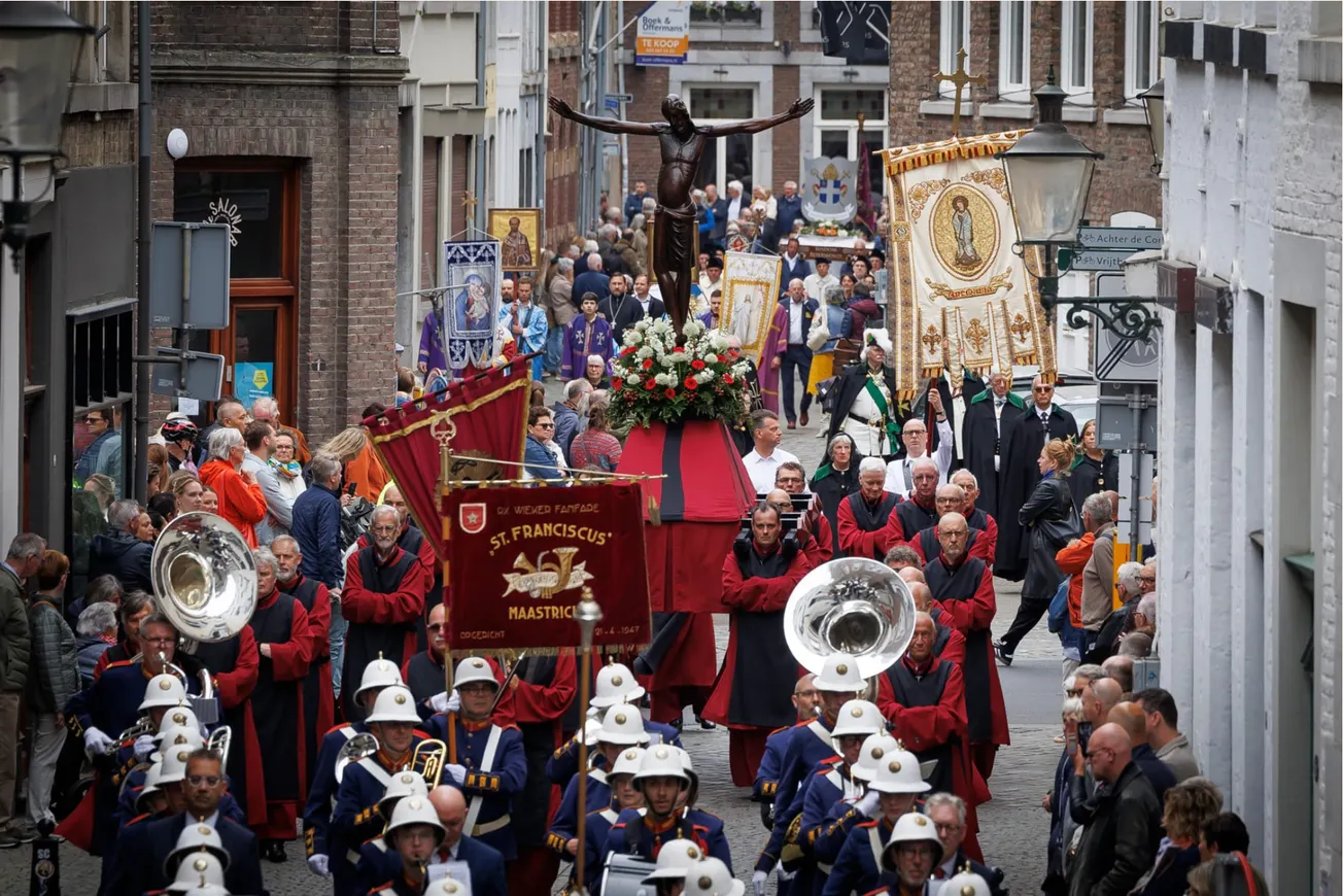 Maastricht eert Sint Servaas